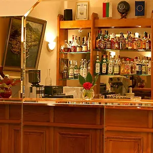 4* Hotel Geneva