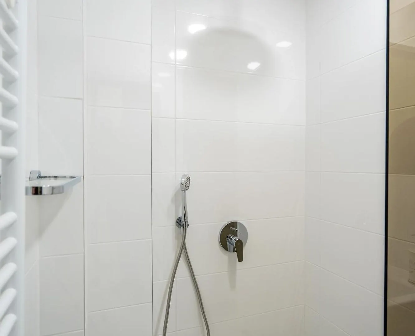 Top Location Central New & Spacious 3 Bdr Apt Medical Academy Σόφια