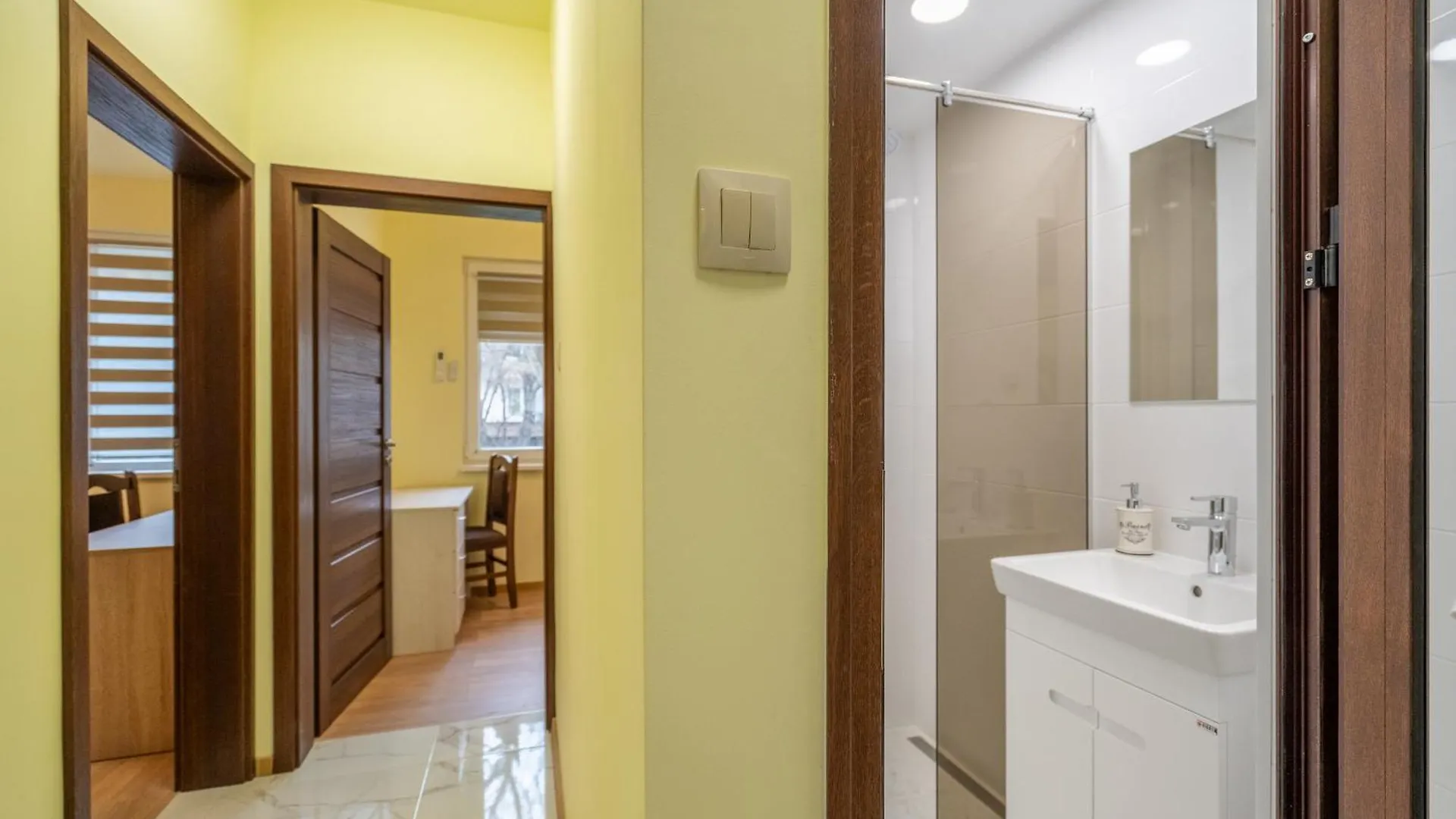 Διαμέρισμα Top Location Central New & Spacious 3 Bdr Apt Medical Academy Σόφια