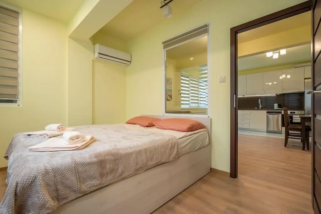 Top Location Central New & Spacious 3 Bdr Apt Medical Academy Sofya